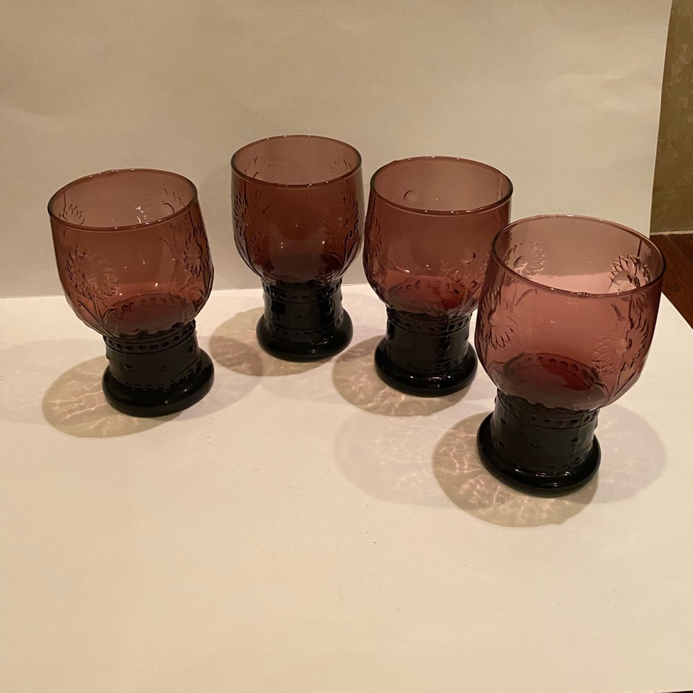Anthropologie Purple Amethyst Helianthus Glasses Goblets  Retired Set of 4